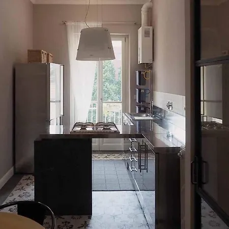 Apartment Tra Il Centro E La Stazione *
