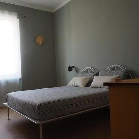 Apartment Tra Il Centro E La Stazione Ivrea